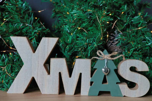 Houten XMAS Letters β Cozinezz Trading (Natuurlijke Kerstdecoratie)