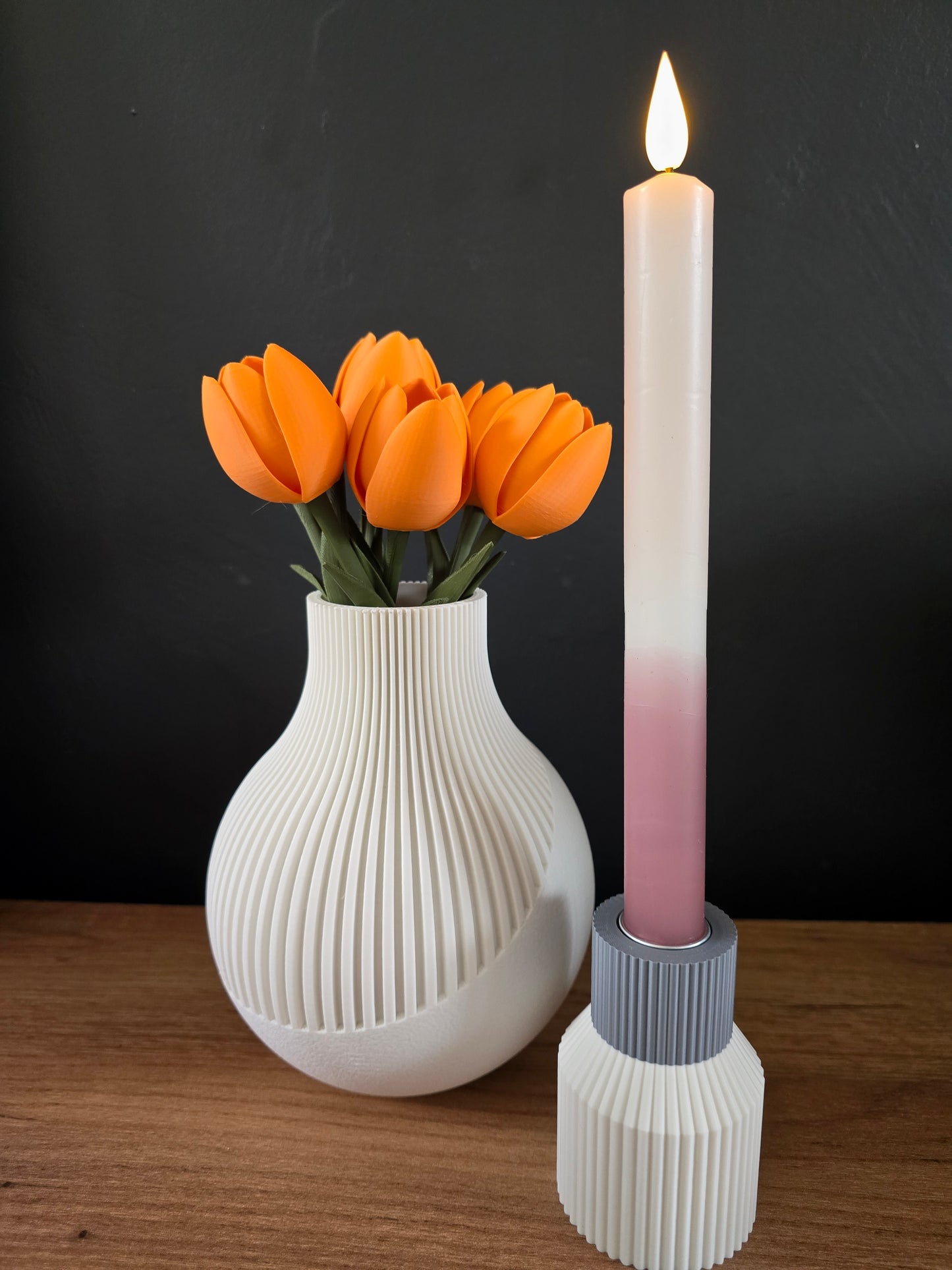 Neki vaas - Angled bottom – minimalistische droogbloemen vaas