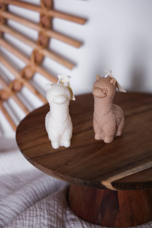 Niki Candle – Alpaca Kaars (Handgemaakt & Duurzaam)
