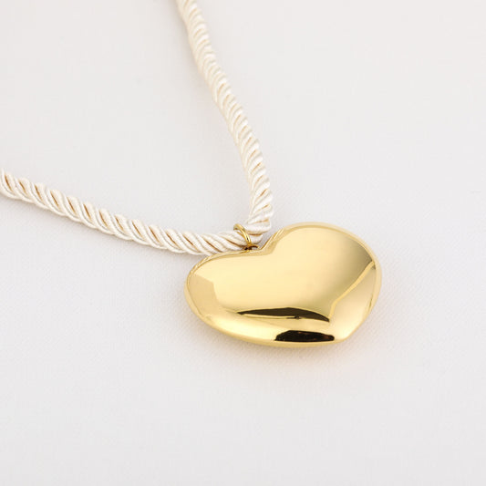 Heart rope necklace beige
