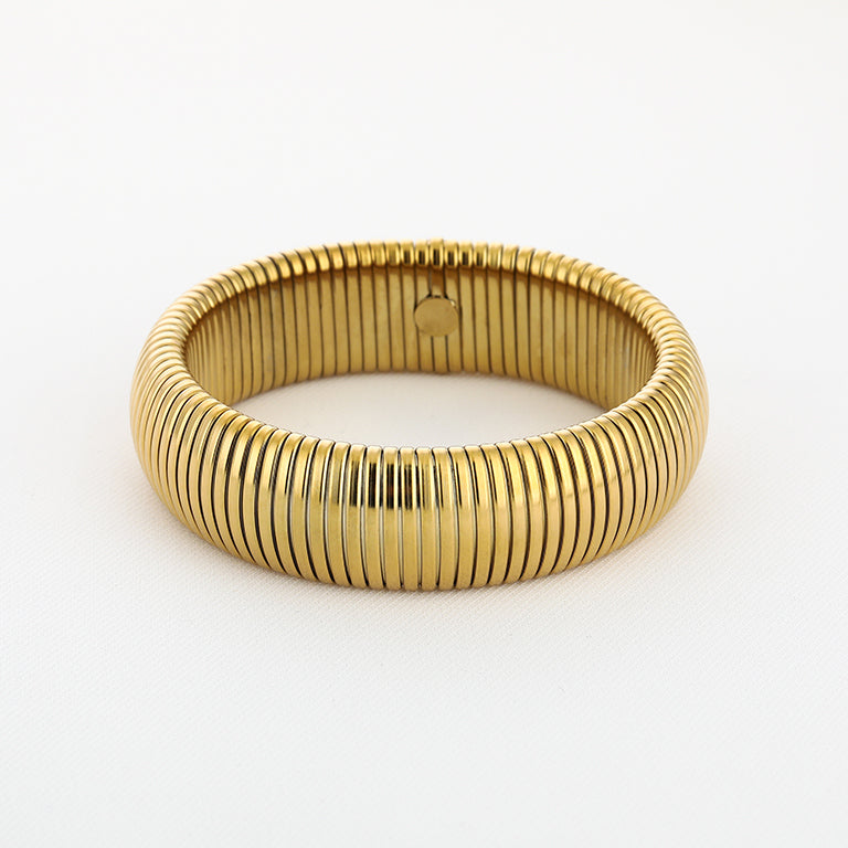 Ribbed Gold Bangle