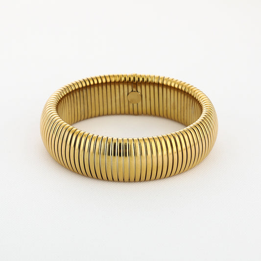 Ribbed Gold Bangle